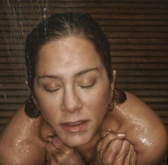 Jennifer Aniston’s Emotional Shower Scene Has Fans Doing a Double Take